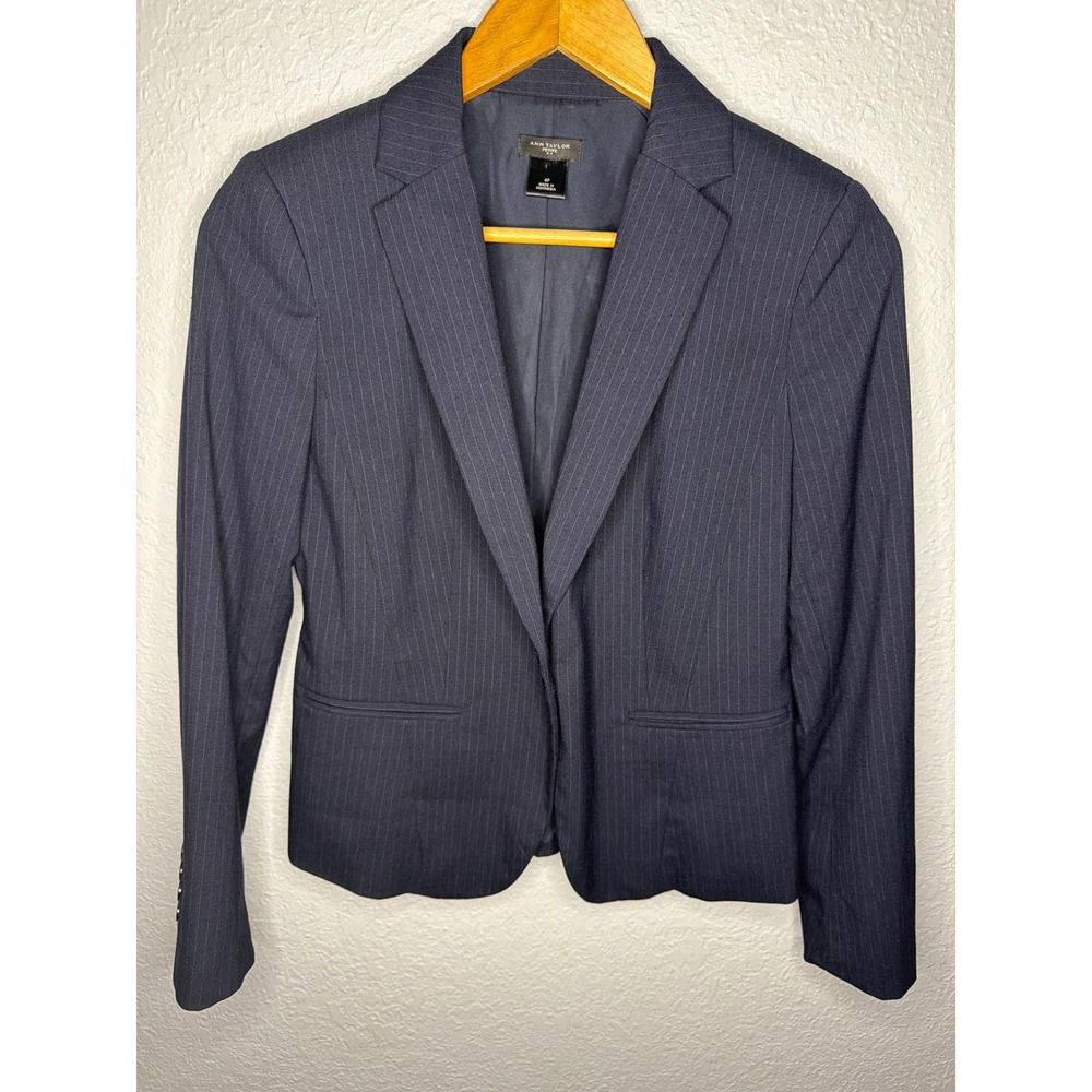 Pinstripe Ann Taylor Blazer Womens 4P Navy Blue Excellent